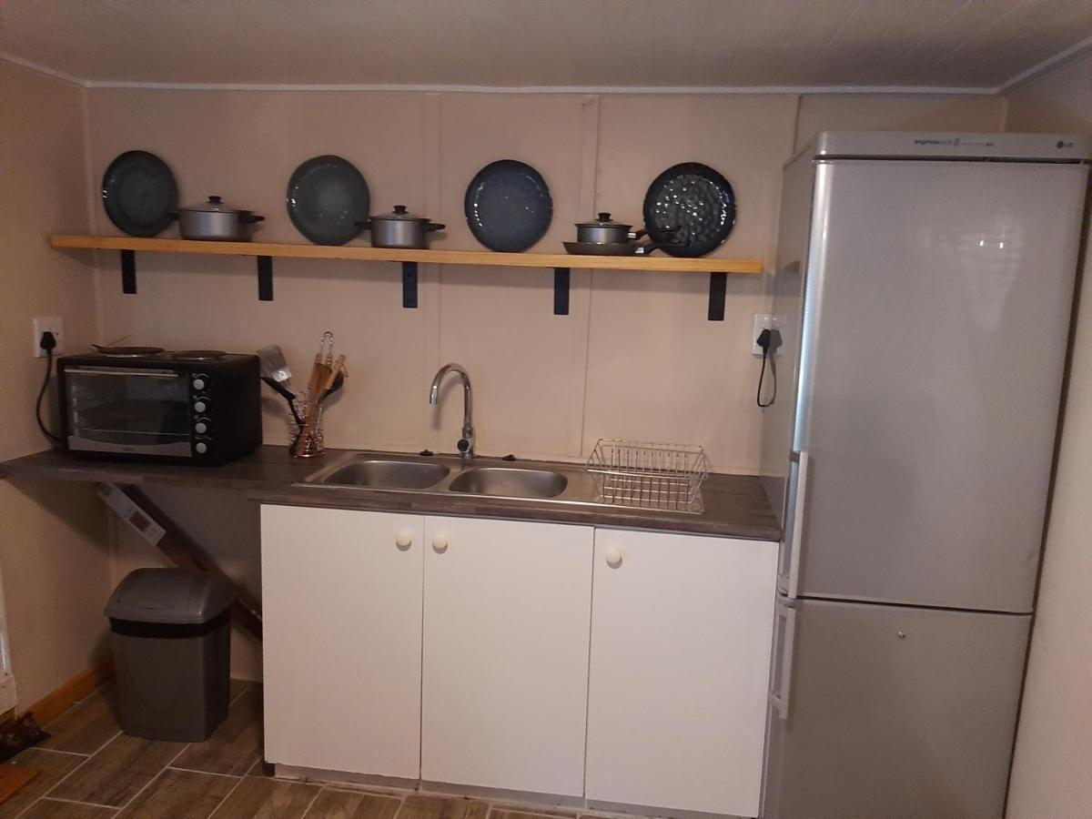 Rosenhof Nut Hut Cottage Кланвільям Екстер'єр фото